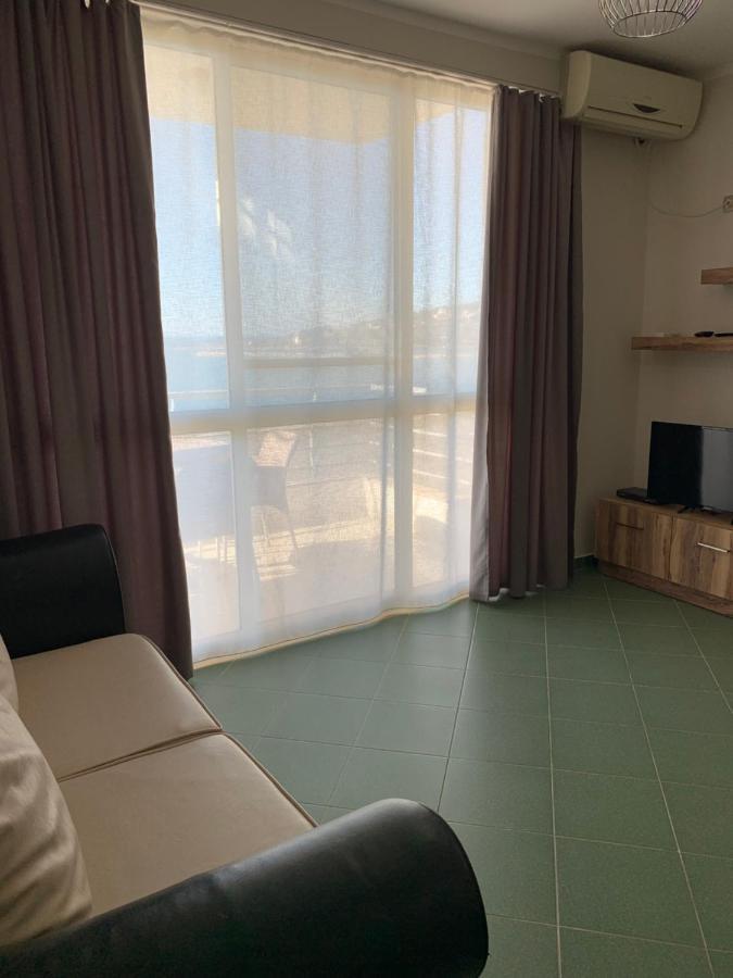 Eri Apartments 4 Shëngjin 外观 照片