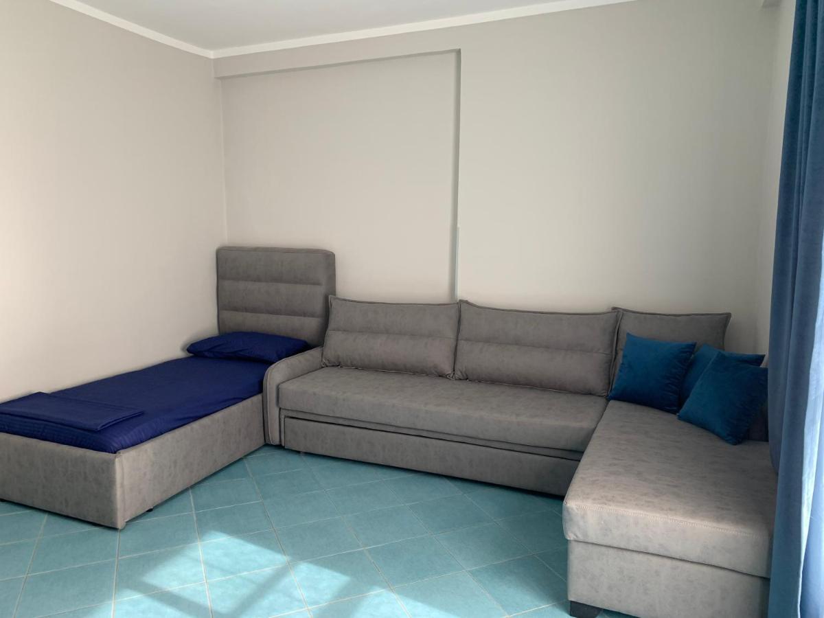 Eri Apartments 4 Shëngjin 外观 照片
