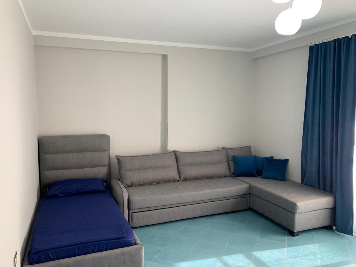 Eri Apartments 4 Shëngjin 外观 照片