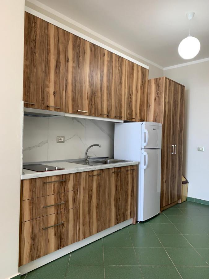 Eri Apartments 4 Shëngjin 外观 照片