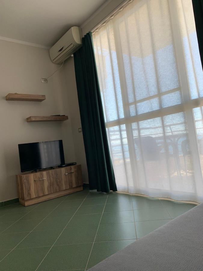 Eri Apartments 4 Shëngjin 外观 照片