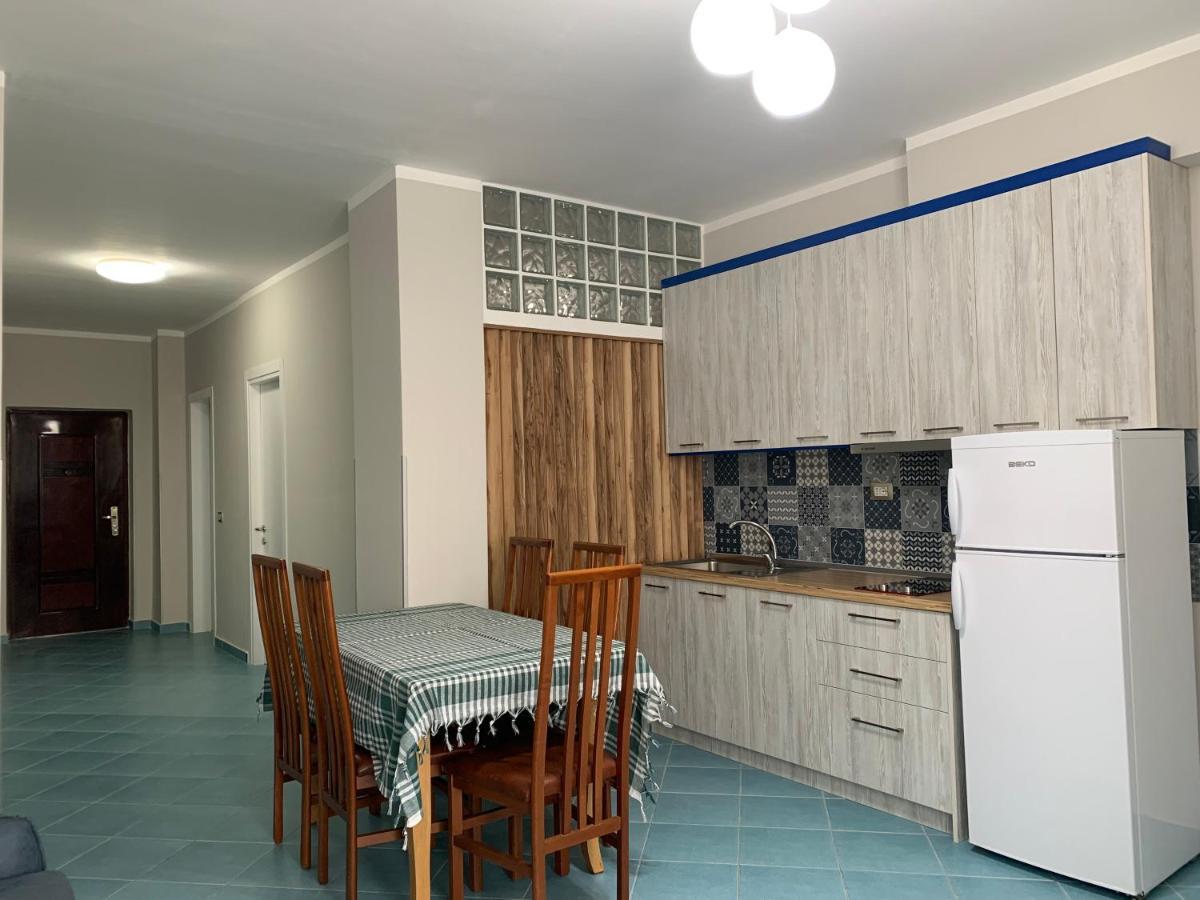 Eri Apartments 4 Shëngjin 外观 照片