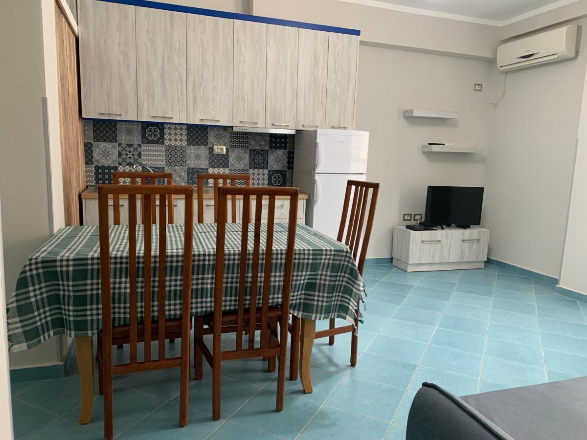 Eri Apartments 4 Shëngjin 外观 照片