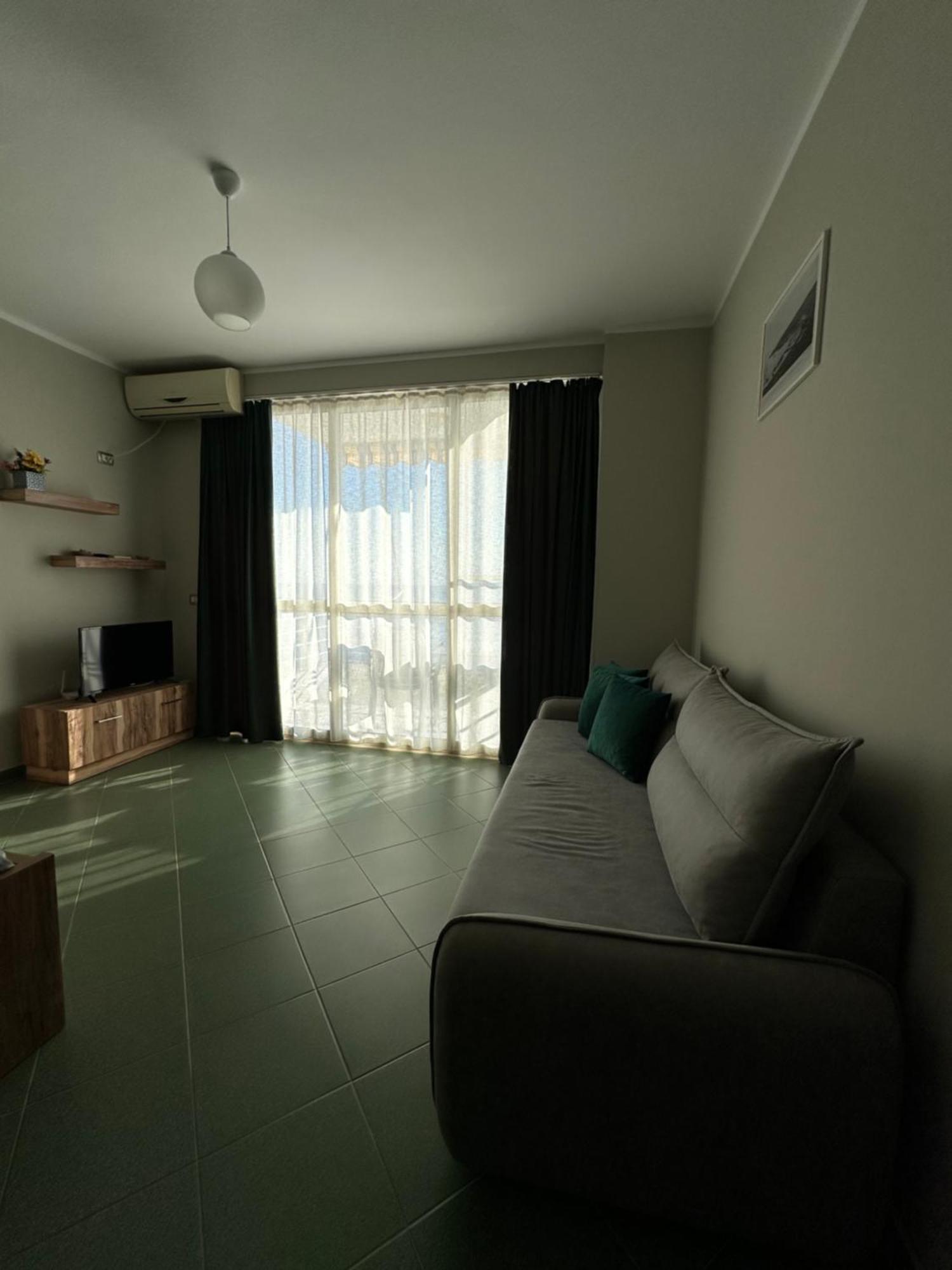 Eri Apartments 4 Shëngjin 外观 照片