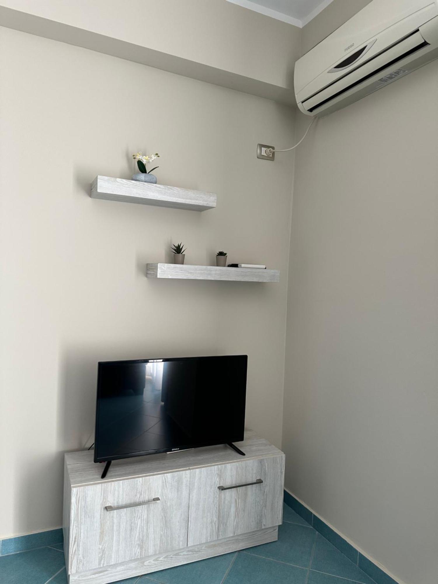 Eri Apartments 4 Shëngjin 外观 照片