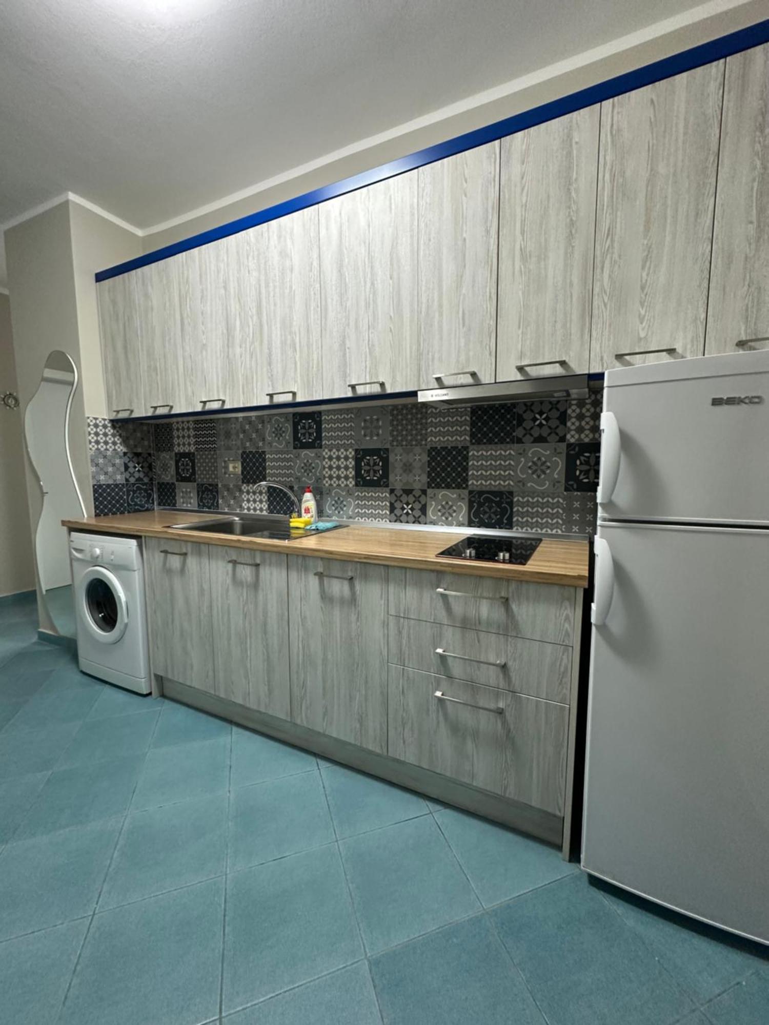 Eri Apartments 4 Shëngjin 外观 照片